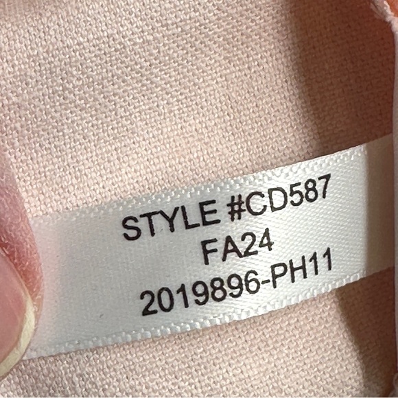 J Crew Pleated 9" trouser shorts cotton blend Size 22 Ladies Delicate Bloom NWT - Picture 11 of 11